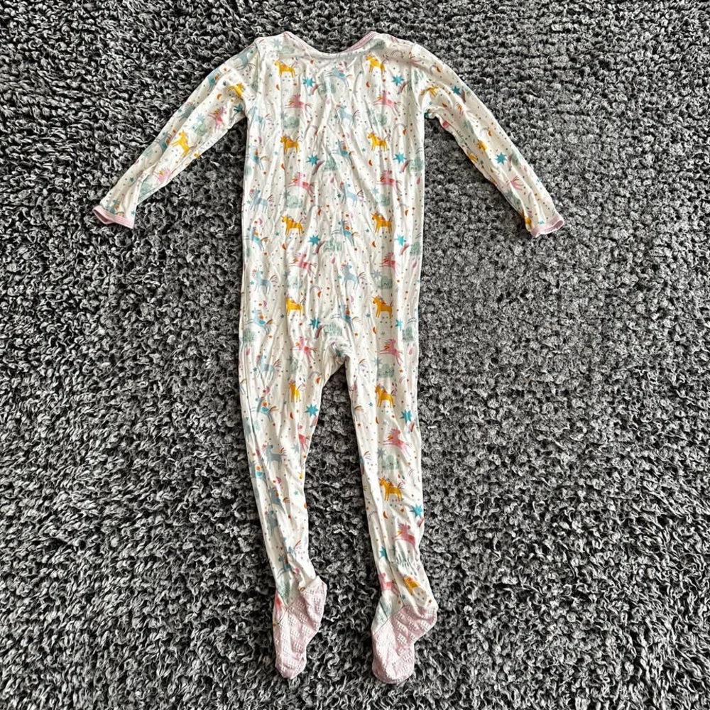 Magnetic Me unicorn footed modal pajamas, sz 18-24M - Picture 2 of 4